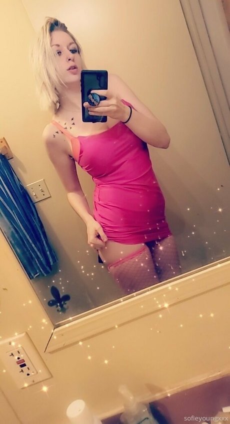 Sofieyoungxxx