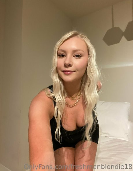 Freshmanblondie18