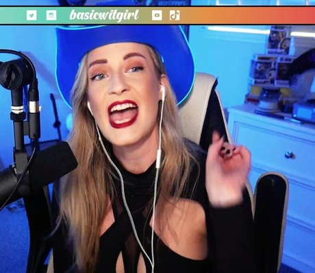 Basicwitgirl