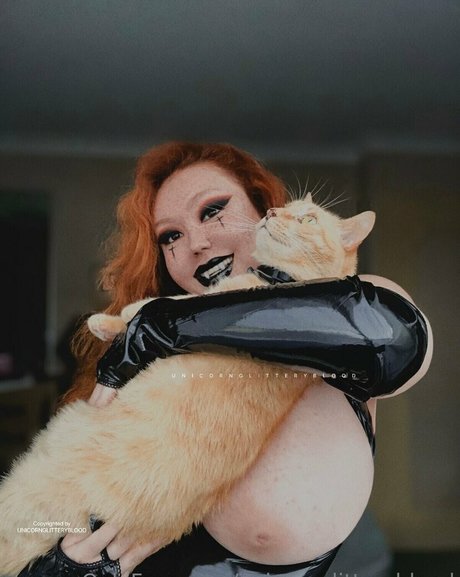 Unicornglitteryblood