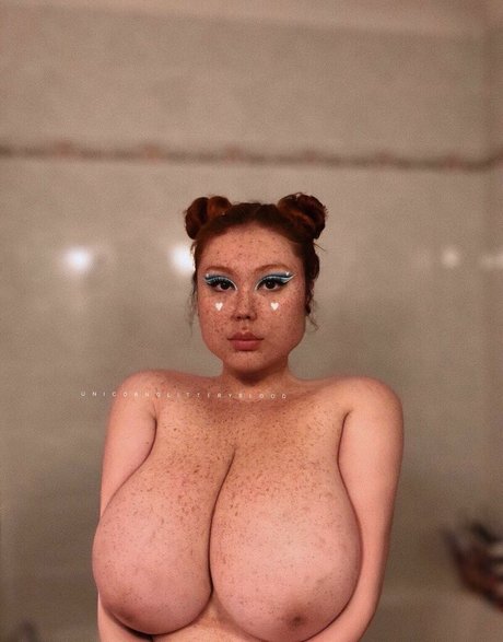 Unicornglitteryblood