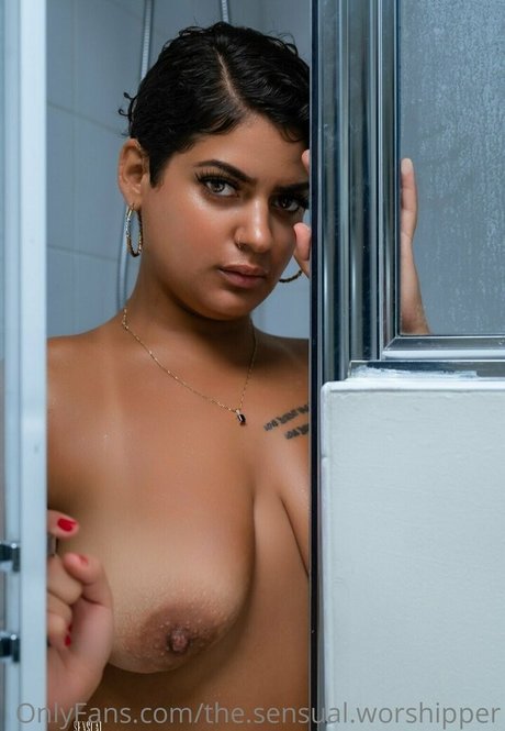 Thesensualworshipper