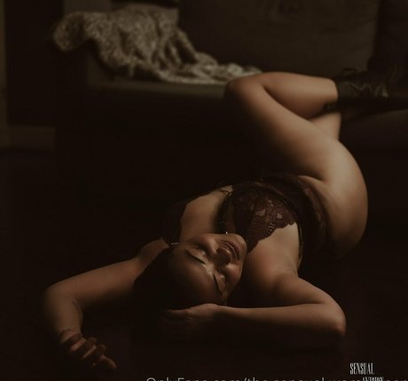 Thesensualworshipper