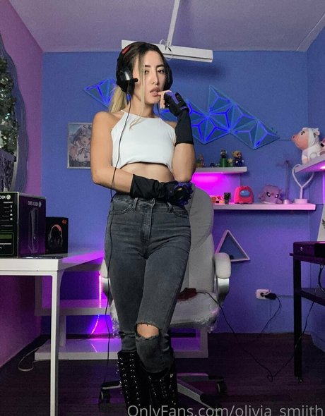 Oliviasmiithfree