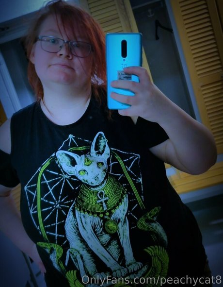 Peachycat8
