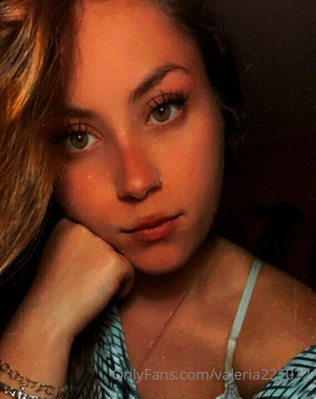 Valeria221012