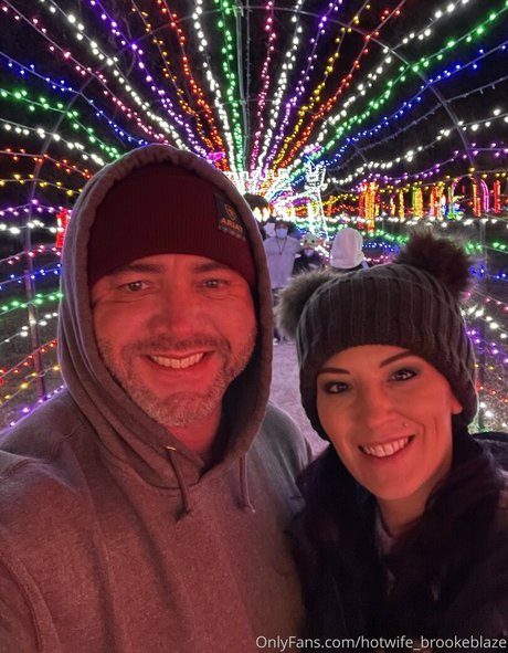 Hotwifebrookeblaze