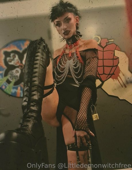 Littledemonwitchfree