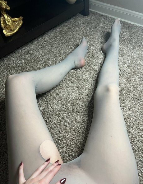 Pantyhoseprincess99