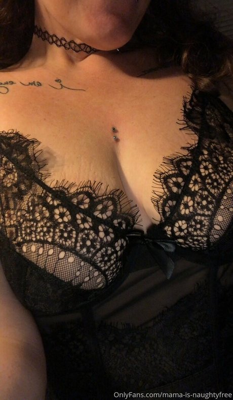 Mamaisnaughtyfree