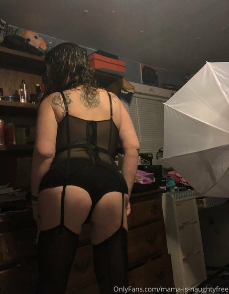 Mamaisnaughtyfree
