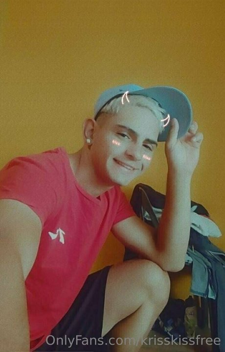 Krisskissfree