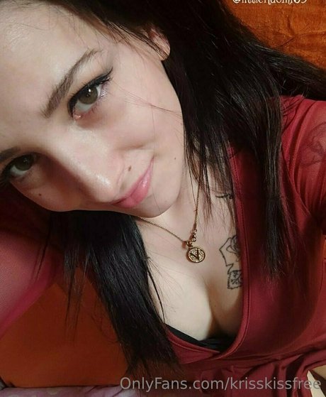 Krisskissfree
