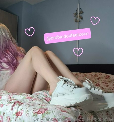 Barbiedollfeetxoxofree