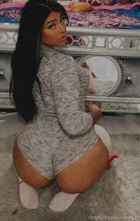 Unamilfy22