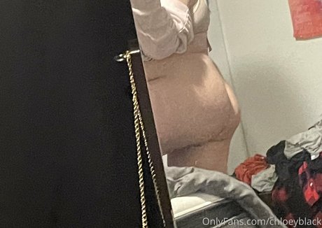 Chloeyblack