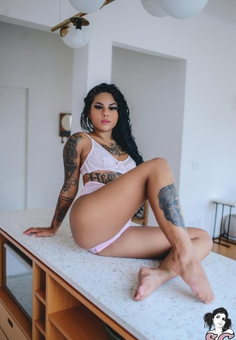 Valentina Naomi