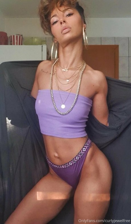 Curlyjewelfree