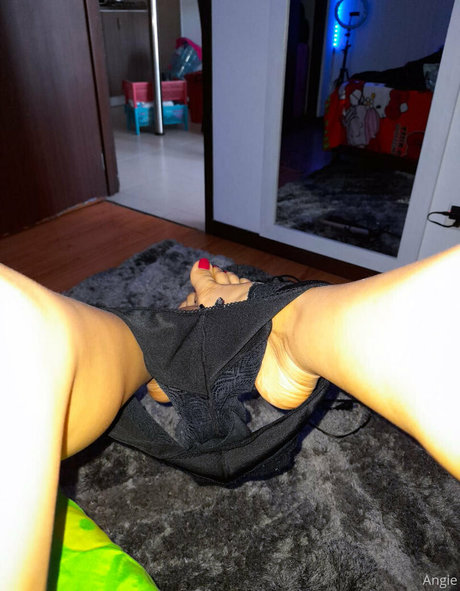 Angieefeet