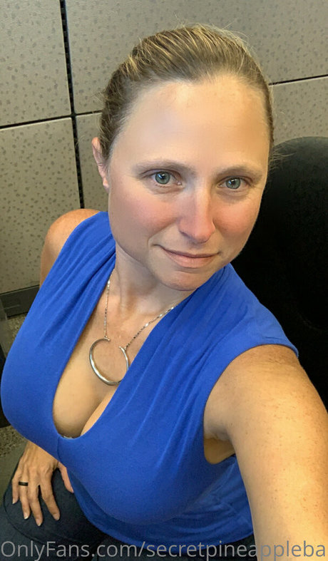 Secretpineapplebabe