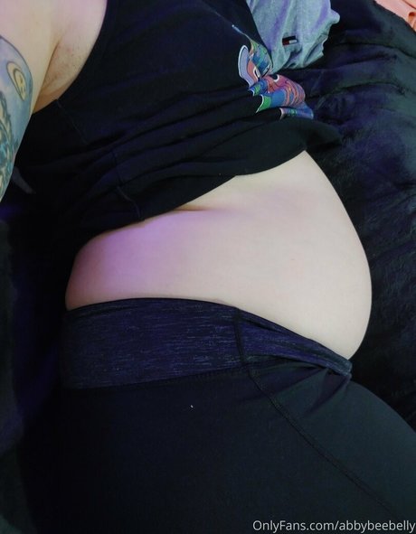 Abbybeebelly