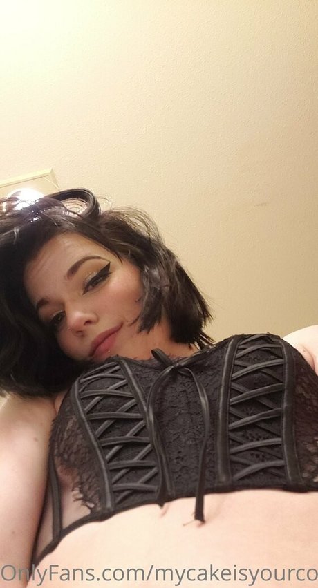 Mycakeisyourconfectionto