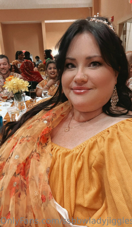 Ssbbwladyjiggles