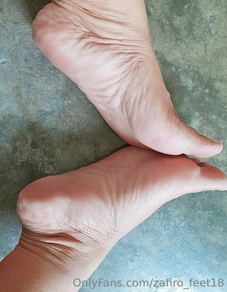 Zafirofeet18