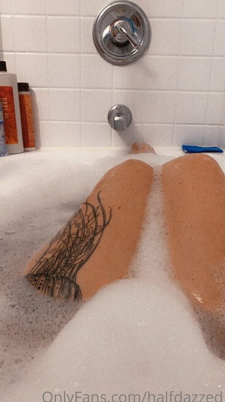 Thickkthighsprettyeyess