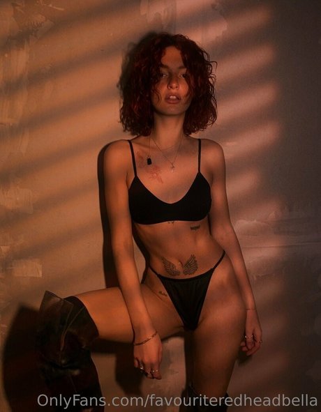 Favouriteredheadbella