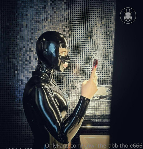 Downtherabbithole666