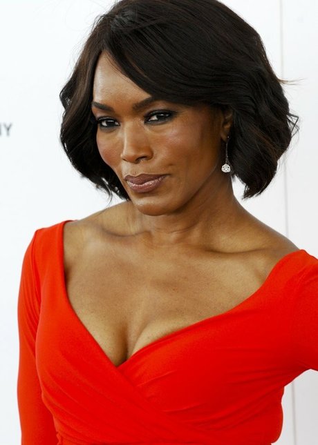 Angela Bassett