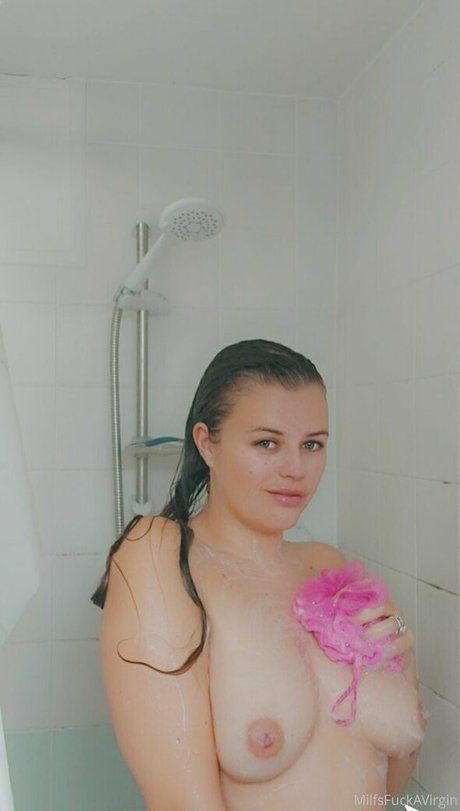 Milfsfuckavirgin
