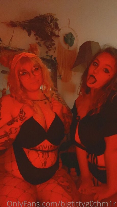 Bigtittyg0thm1r